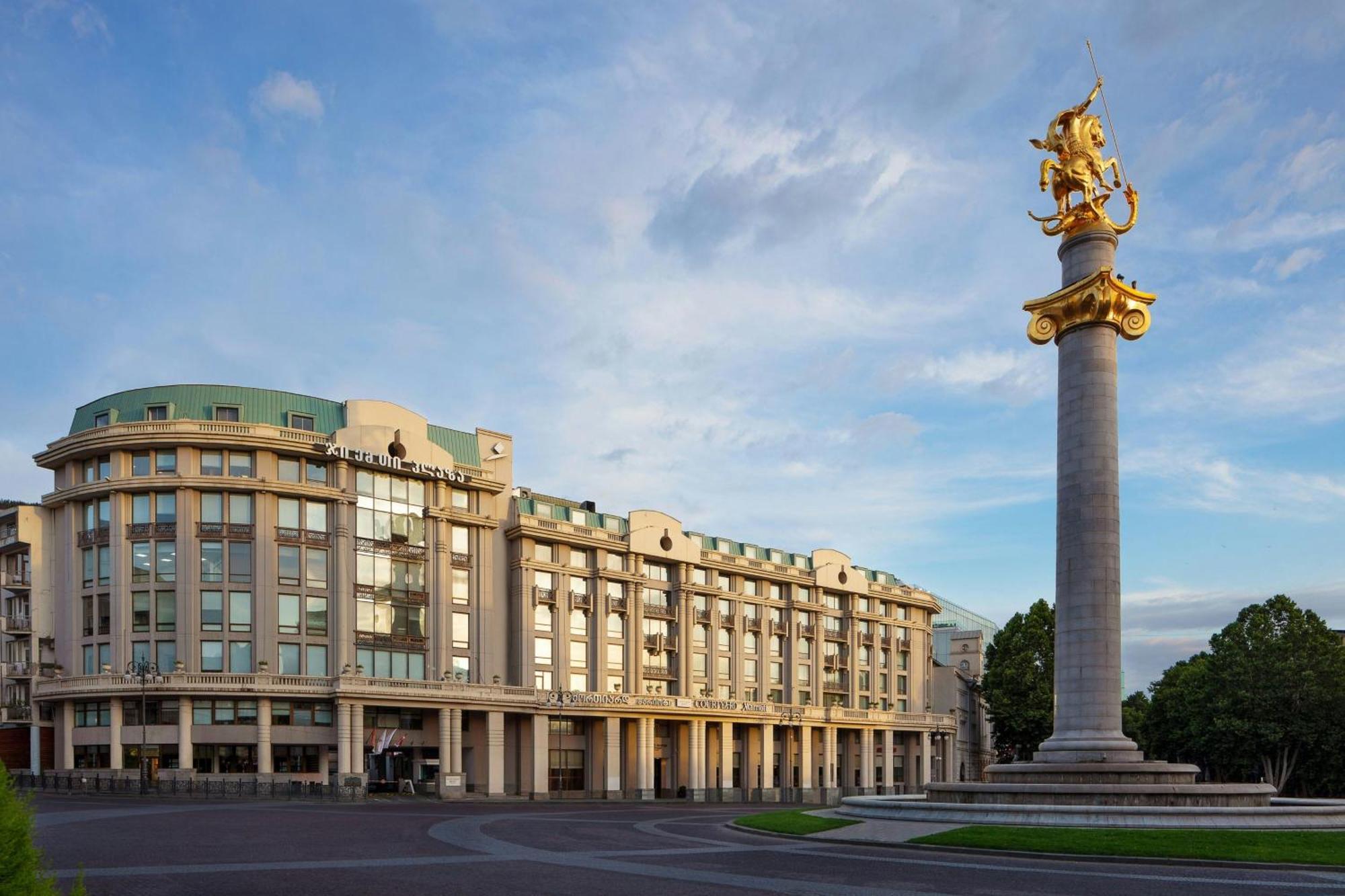 Courtyard By Marriott Отель 4*