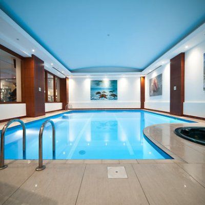 Отель Courtyard By Marriott Тбилиси