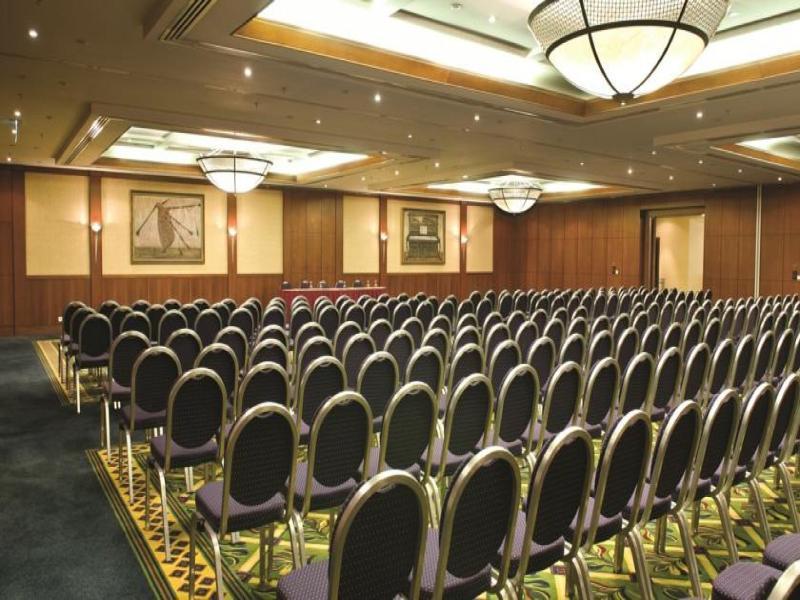 Courtyard By Marriott 4*